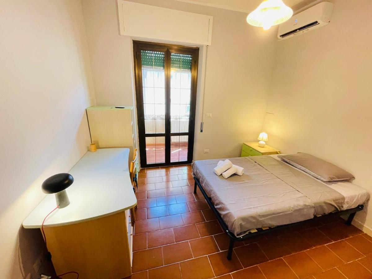 Darsena Fiumicino With Free Parking Apartment Exterior photo